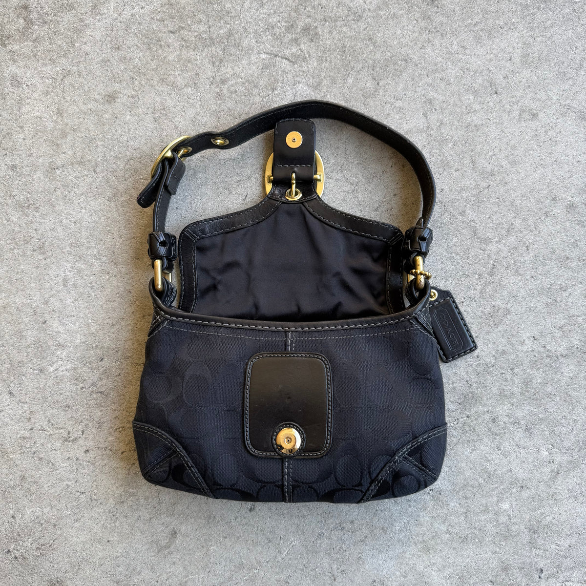 Vintage Coach Bleecker Signature Soho Shoulder Bag